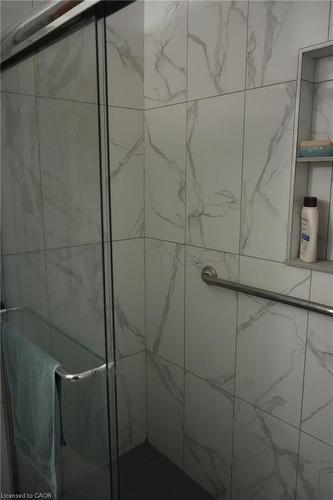 34 Appalachian Crescent, Kitchener, ON - Indoor Photo Showing Bathroom