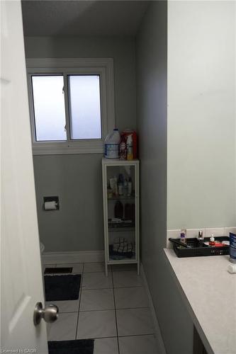 34 Appalachian Crescent, Kitchener, ON - Indoor Photo Showing Other Room