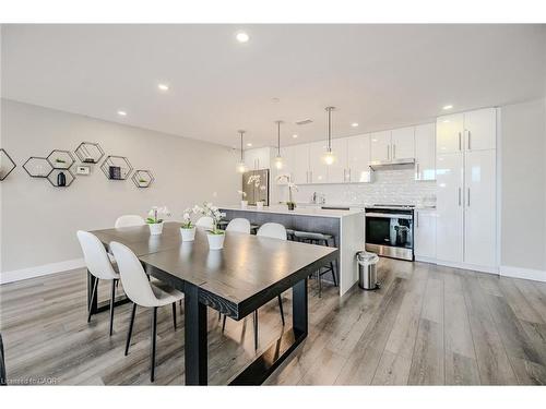 610-15 Queen Street S, Hamilton, ON - Indoor Photo Showing Dining Room