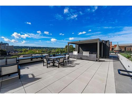 610-15 Queen Street S, Hamilton, ON - Outdoor