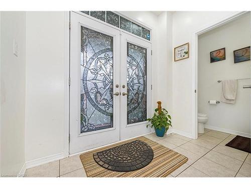 220 Bedrock Drive, Hamilton, ON - Indoor Photo Showing Other Room