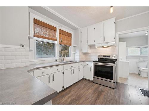 41 Rose Street, Kitchener, ON - Indoor Photo Showing Kitchen