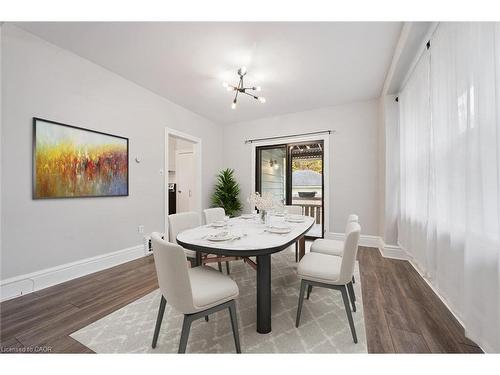 41 Rose Street, Kitchener, ON - Indoor Photo Showing Dining Room