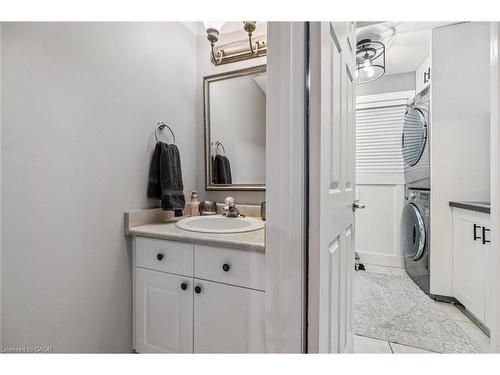 191 Green Vista Drive, Cambridge, ON - Indoor Photo Showing Laundry Room