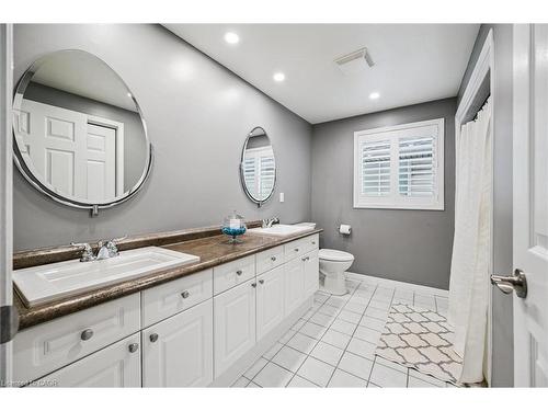 191 Green Vista Drive, Cambridge, ON - Indoor Photo Showing Bathroom