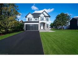 141 Margaret Avenue  Stoney Creek, ON L8J 3G7