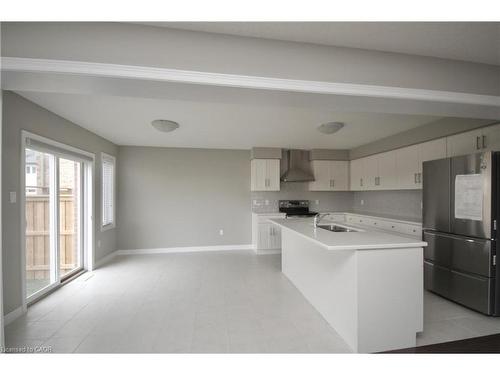 2 Crosswinds Drive, Kitchener, ON - Indoor Photo Showing Kitchen