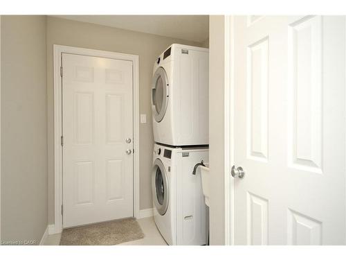 2 Crosswinds Drive, Kitchener, ON - Indoor Photo Showing Laundry Room