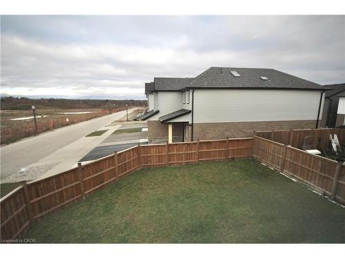 2 Crosswinds Drive, Kitchener, ON - Outdoor
