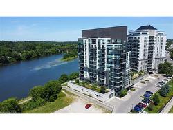 1007-150 Water Street N Cambridge, ON N1R 0B5