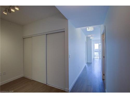 1007-150 Water Street N, Cambridge, ON - Indoor Photo Showing Other Room