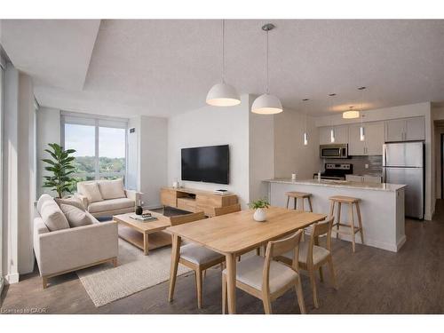 1007-150 Water Street N, Cambridge, ON - Indoor