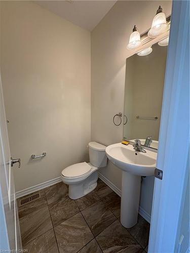50 Shoreacres Drive, Kitchener, ON - Indoor Photo Showing Bathroom