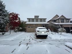 B-916 Magdalena Court  Kitchener, ON N2E 0B3