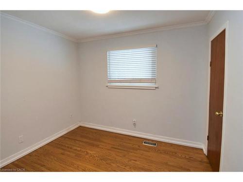 158 Howe Avenue, Hamilton, ON - Indoor Photo Showing Other Room