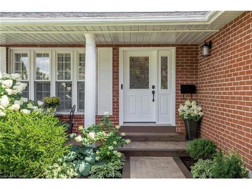 1902 Beechknoll Avenue, Mississauga, ON - Outdoor
