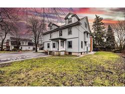 7-122 Hellems Avenue  Welland, ON L3B 3B3