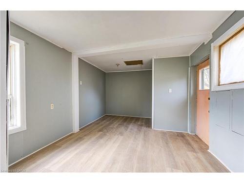 1 Rathgar Street, London, ON - Indoor Photo Showing Other Room