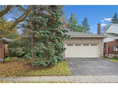 131 Woodbend Crescent, Waterloo, ON - Outdoor