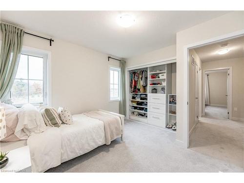 116 Whithorn Crescent, Caledonia, ON - Indoor Photo Showing Bedroom
