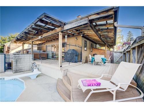 48 Dupont Street E, Waterloo, ON 