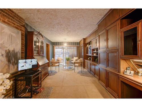 48 Dupont Street E, Waterloo, ON 