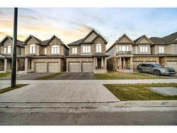 285 Broadacre Drive  Kitchener, ON N2R 0S6