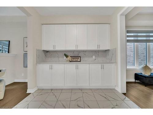 285 Broadacre Drive, Kitchener, ON - Indoor