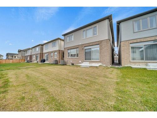 285 Broadacre Drive, Kitchener, ON - Outdoor