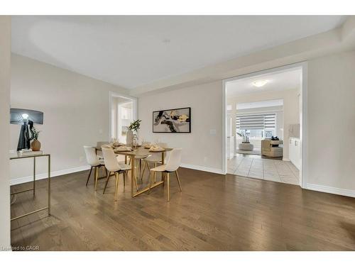 285 Broadacre Drive, Kitchener, ON - Indoor Photo Showing Dining Room
