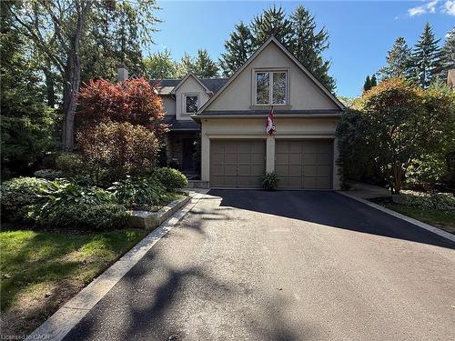 1338 Prince Albert Court, Mississauga, ON - Outdoor With Facade