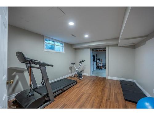 1338 Prince Albert Court, Mississauga, ON - Indoor Photo Showing Gym Room