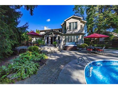 1338 Prince Albert Court, Mississauga, ON - Outdoor