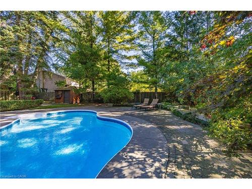 1338 Prince Albert Court, Mississauga, ON - Outdoor With In Ground Pool With Backyard