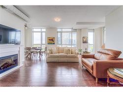 713-191 King Street S Waterloo, ON N2J 1R1