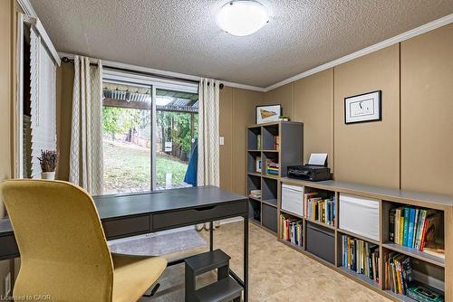 6 Begue Street, Dundas, ON - Indoor Photo Showing Office