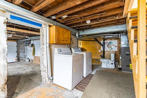 6 Begue Street, Dundas, ON - Indoor Photo Showing Laundry Room