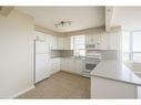 1609-1270 Maple Crossing Boulevard, Burlington, ON  - Indoor Photo Showing Kitchen 