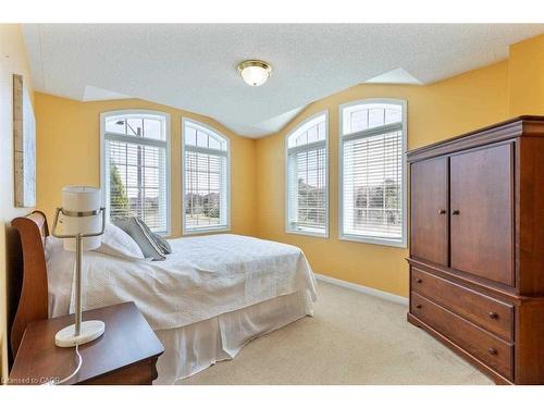 3875 Thomas Street, Mississauga, ON - Indoor Photo Showing Bedroom