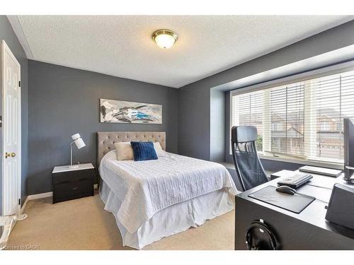 3875 Thomas Street, Mississauga, ON - Indoor Photo Showing Bedroom