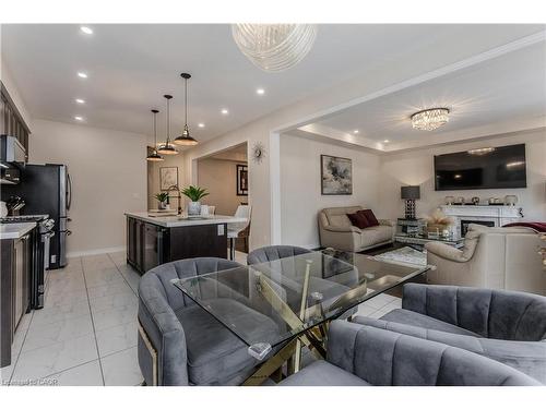 39 Mcwatters Street, Binbrook, ON - Indoor Photo Showing Living Room