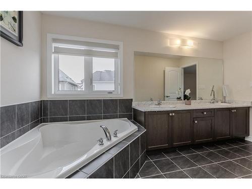 39 Mcwatters Street, Binbrook, ON - Indoor Photo Showing Bathroom