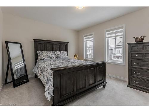 39 Mcwatters Street, Binbrook, ON - Indoor Photo Showing Bedroom