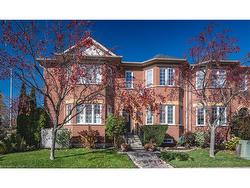 2130 Forest Gate Park  Oakville, ON L6M 4B4