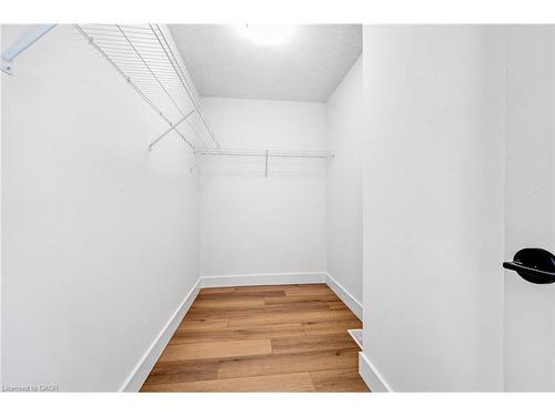 83 Dunnigan Drive, Kitchener, ON - Indoor