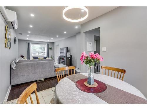 19-271 Thames Street, Ingersoll, ON - Indoor