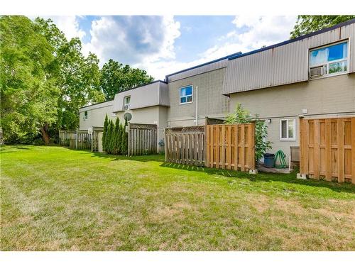 19-271 Thames Street, Ingersoll, ON - Outdoor With Exterior