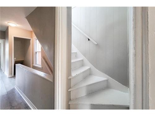 76 Wellington Street S, Hamilton, ON 