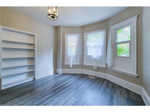 76 Wellington Street S, Hamilton, ON 