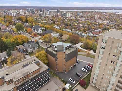 502-166 Mountain Park Avenue, Hamilton, ON - Outdoor With View
